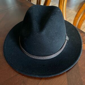 Gorgeous Scala Explorer Black w/ Brown Trim Leather 100% Wool Packable Hat VGUC